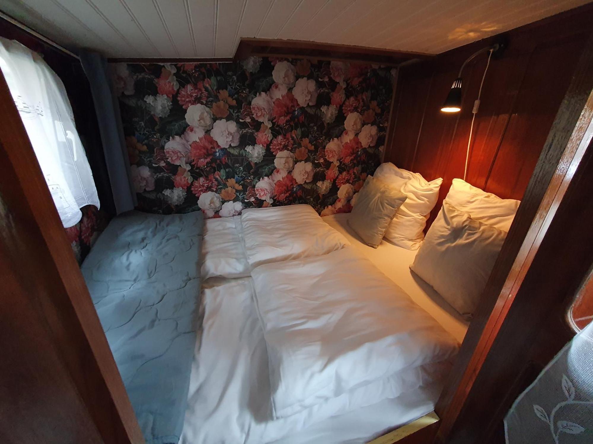 Houseboat Holiday Apartments Rotterdam Room photo